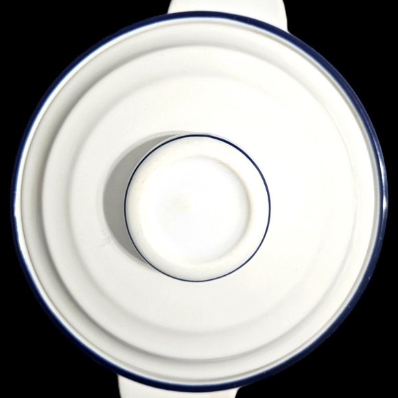 1984 Vtg International House Country Blue, Blue Cat Covered Casserol Dish, Korea - Picture 5 of 9